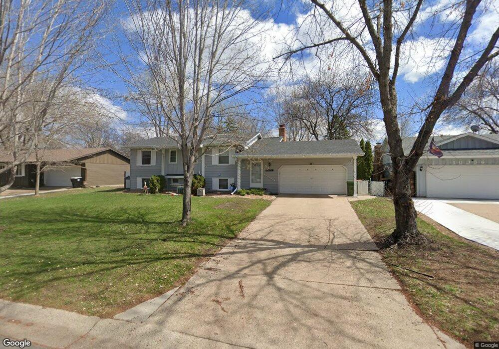 10370 Thrush St NW, Coon Rapids, MN 55433 - photo 1