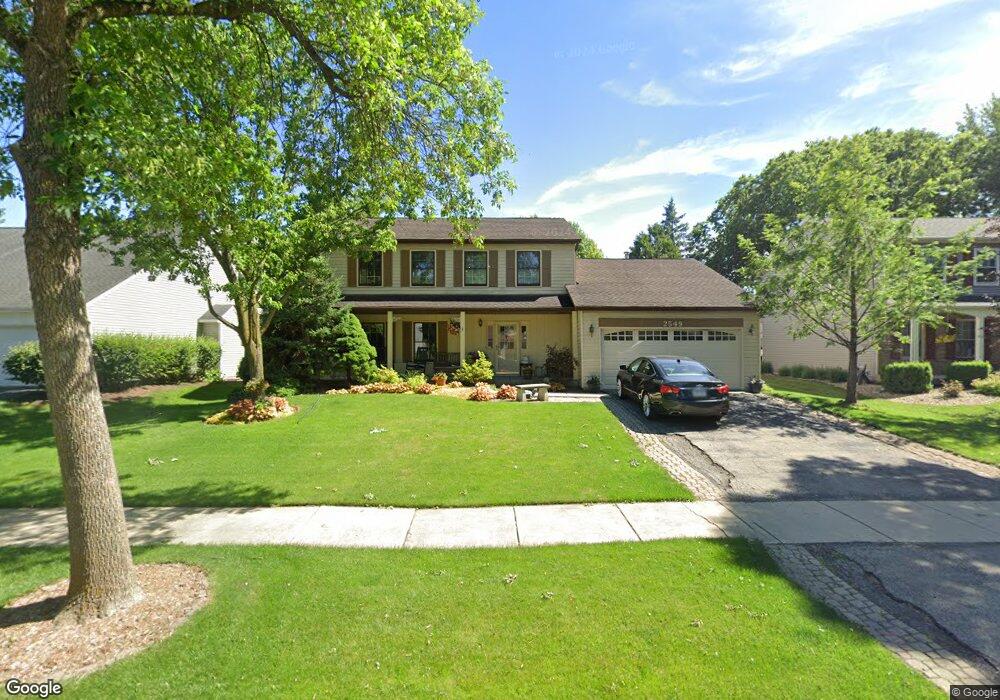 2549 Brockton Cir, Naperville, IL 60565 - photo 1