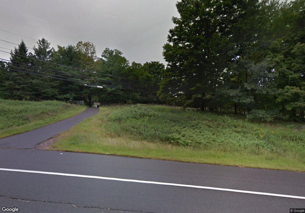 1752 Chalker Hill, Glastonbury, CT 06033 - photo 1