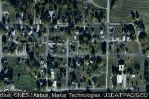 601 Locust St, Deep River, IA 52222