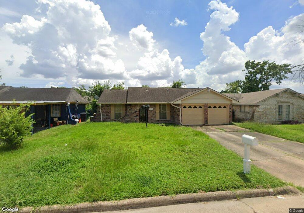 4539 Bayou Vista Dr, Houston, TX 77091 - photo 1
