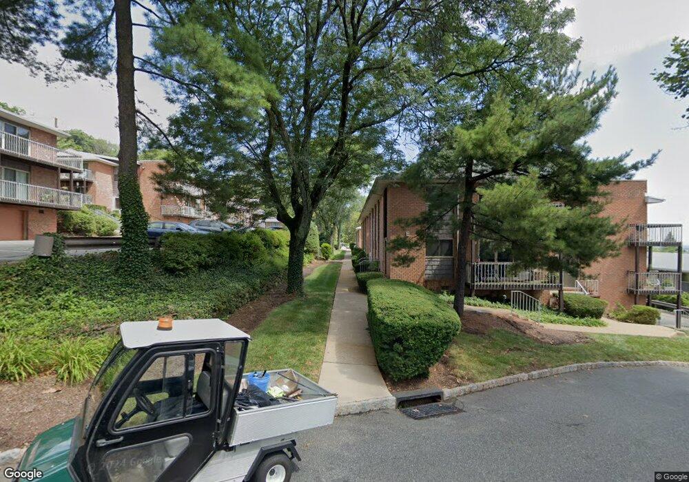 200 Mount Pleasant Ave unit 10, West Orange, NJ 07052 - photo 1