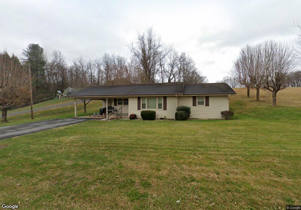 1948 Dave Buck Rd, Johnson City, TN 37601 - photo 1