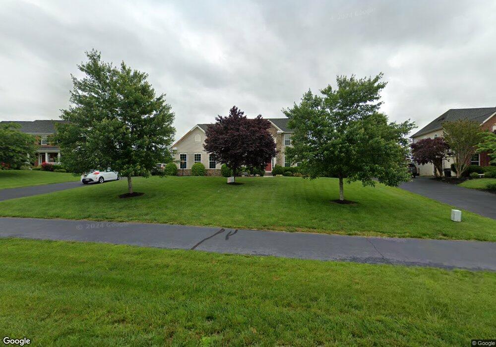 7498 Edington Dr, Warrenton, VA 20187 - photo 1