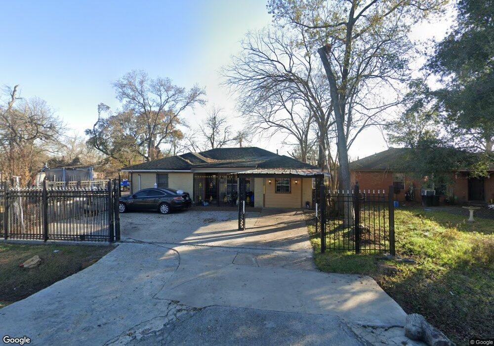 2910 Cromwell St, Houston, TX 77093 - photo 1