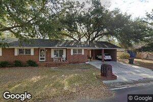 411 SW Church St, Collins, GA 30421