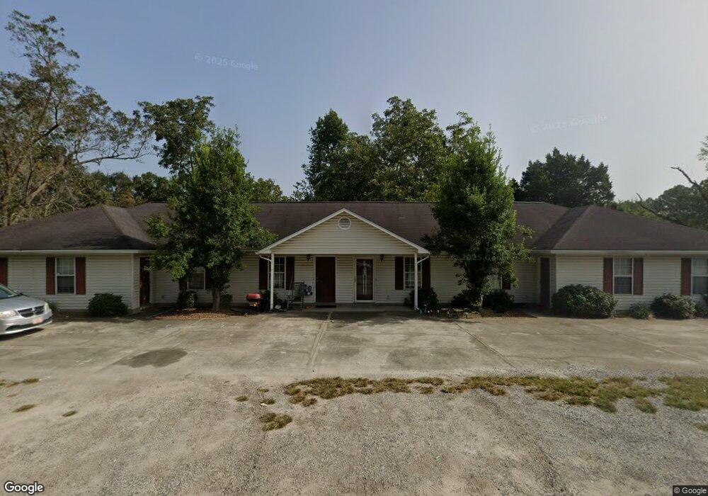 235 Truett St, Blackshear, GA 31516 - photo 1