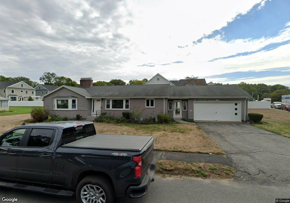 30 Valley View Rd, Waltham, MA 02452 - photo 1