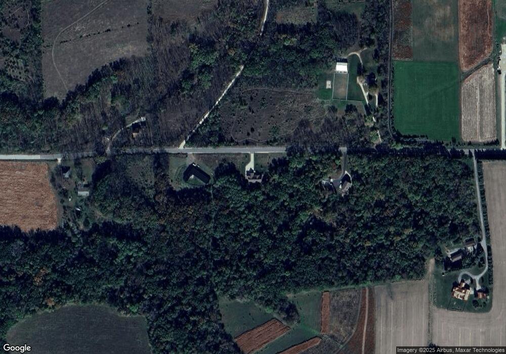 W1551 Alpine Rd, Brooklyn, WI 53521 - photo 1