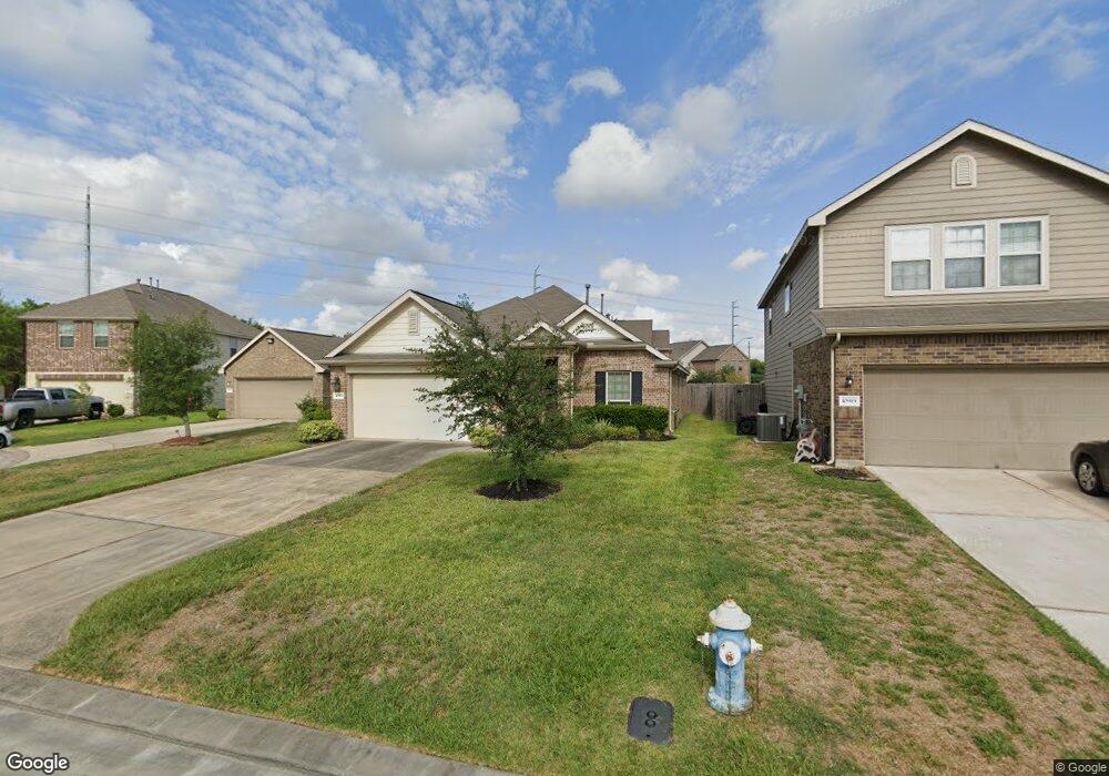 10915 Camarillo Ct, Houston, TX 77088 - photo 1
