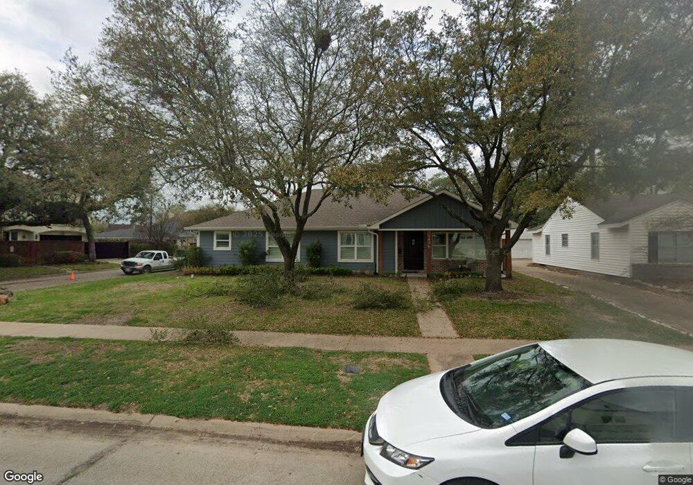 1446 Hewitt Dr, Houston, TX 77018 - photo 1