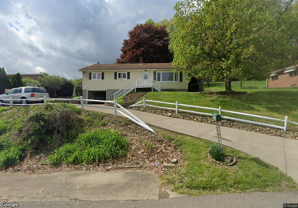 1705 NE Main St, Coshocton, OH 43812 - photo 1