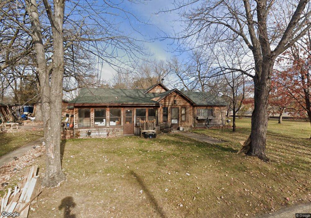 202 8th St S, Sauk Rapids, MN 56379 - photo 1