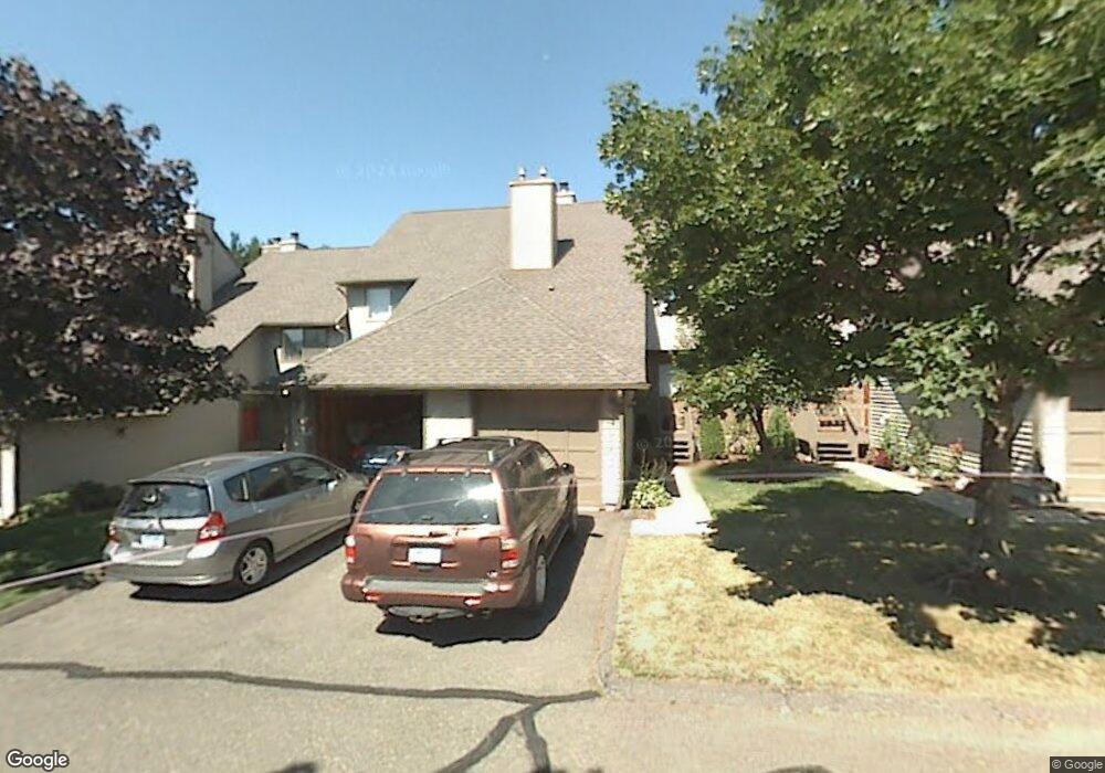 19 Fox Run Ct, Newington, CT 06111 - photo 1