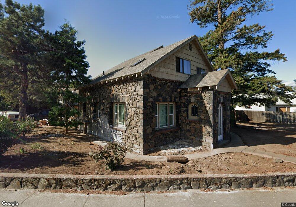 1830 E 9th St, the Dalles, OR 97058 - photo 1