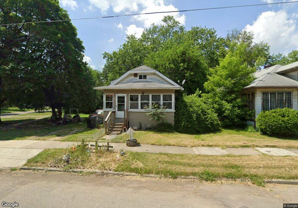 2017 Arlington Ave, Flint, MI 48506 - photo 1