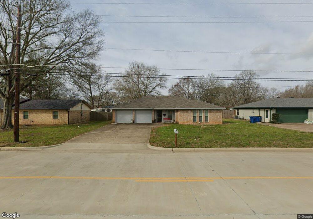 2705 Chandler St, Kilgore, TX 75662 - photo 1