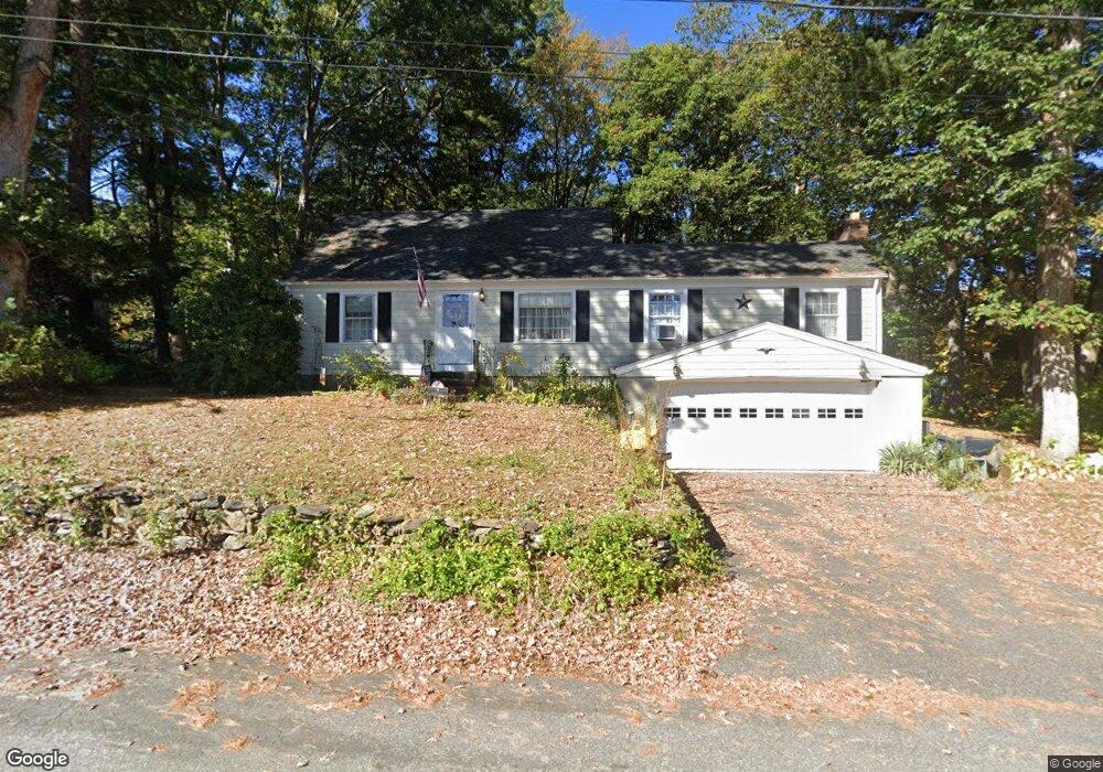 9 Vaughn St, Greenville, RI 02828 - photo 1
