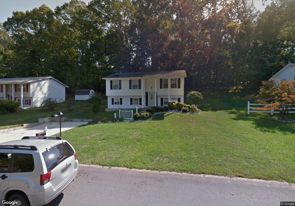 6961 Heather Dr, Bryans Road, MD 20616 - photo 1