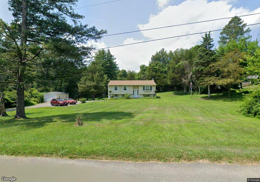 89 Read Rd, Red Hook, NY 12571 - photo 1