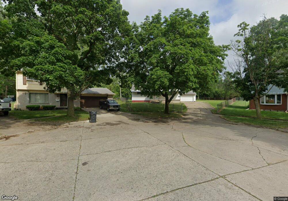 2838 Margate Cir, Flint, MI 48506 - photo 1