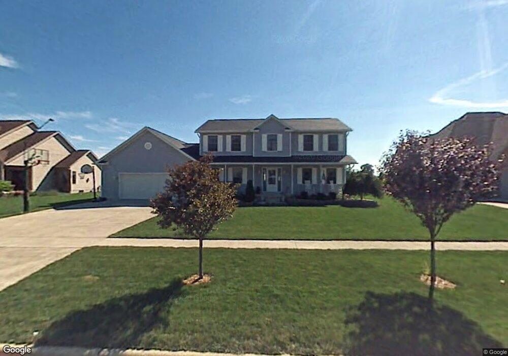 803 Challenger Dr, Woodville, OH 43469 - photo 1