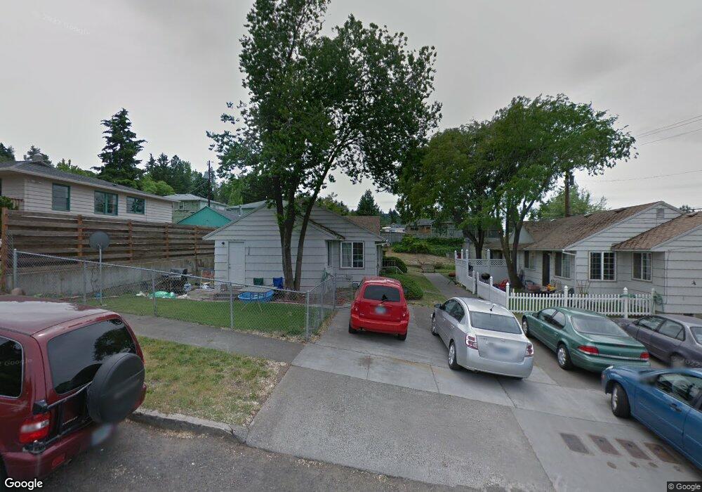 716 W 17th St, the Dalles, OR 97058 - photo 1