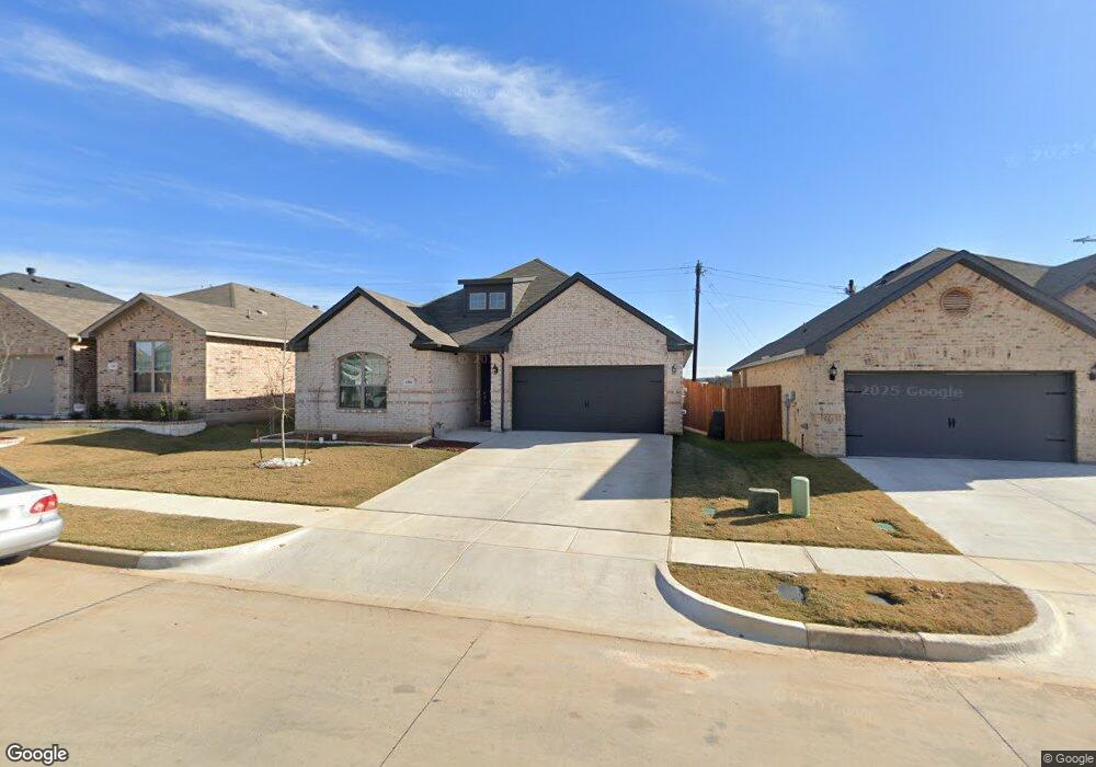 1304 Beach Dr, Azle, TX 76020 - photo 1