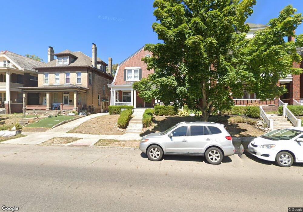 1724 Bryden Rd, Columbus, OH 43205 - photo 1