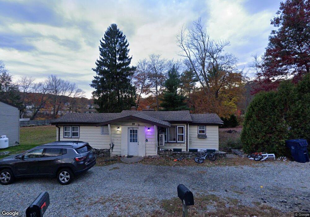 19 Club Ln, Terryville, CT 06786 - photo 1