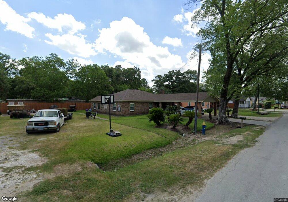 6806 Ezzard Charles Ln, Houston, TX 77091 - photo 1