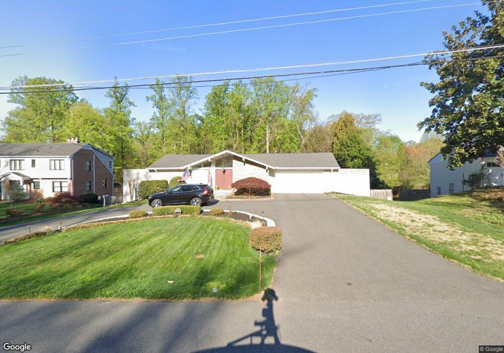 7504 Park Terrace Dr, Alexandria, VA 22307 - photo 1