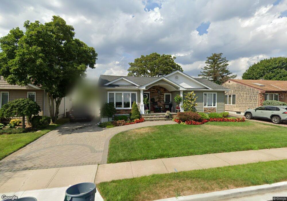 696 Morton Ave, Franklin Square, NY 11010 - photo 1