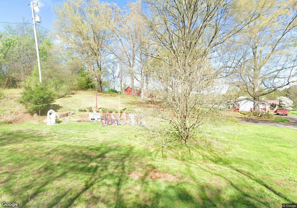 641 Oak Grove Rd SW, Calhoun, GA 30701 - photo 1