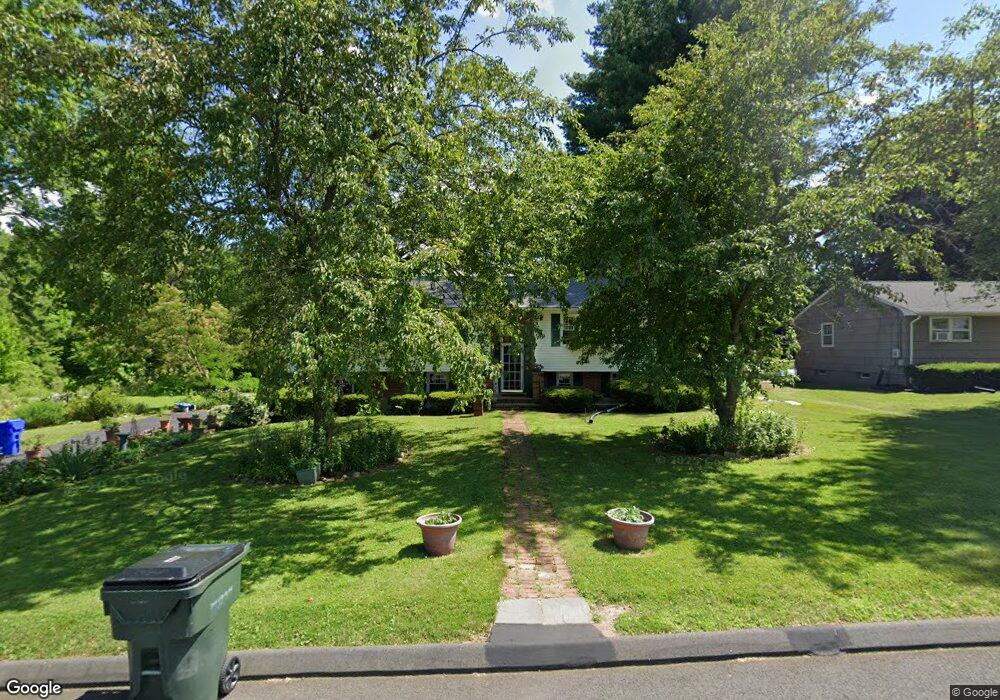 6 Fernwood Dr, Rocky Hill, CT 06067 - photo 1