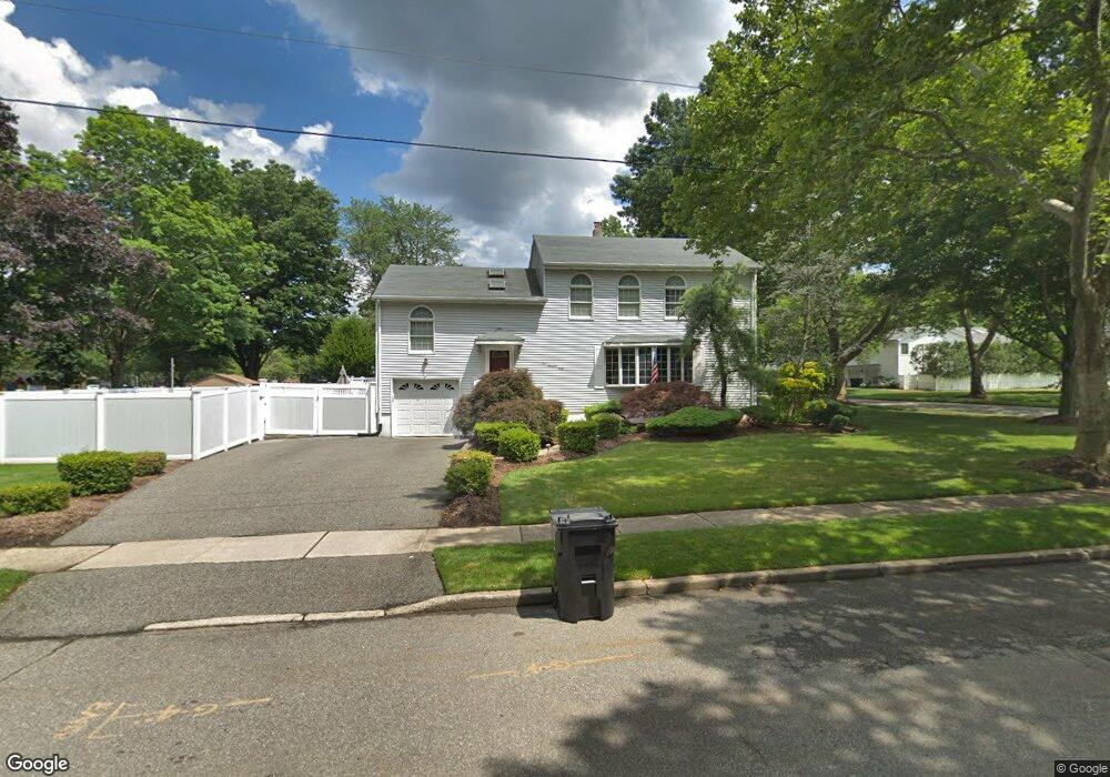 460 Greglawn Dr, Paramus, NJ 07652 - photo 1