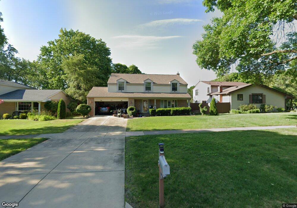 621 E Bauer Rd, Naperville, IL 60563 - photo 1