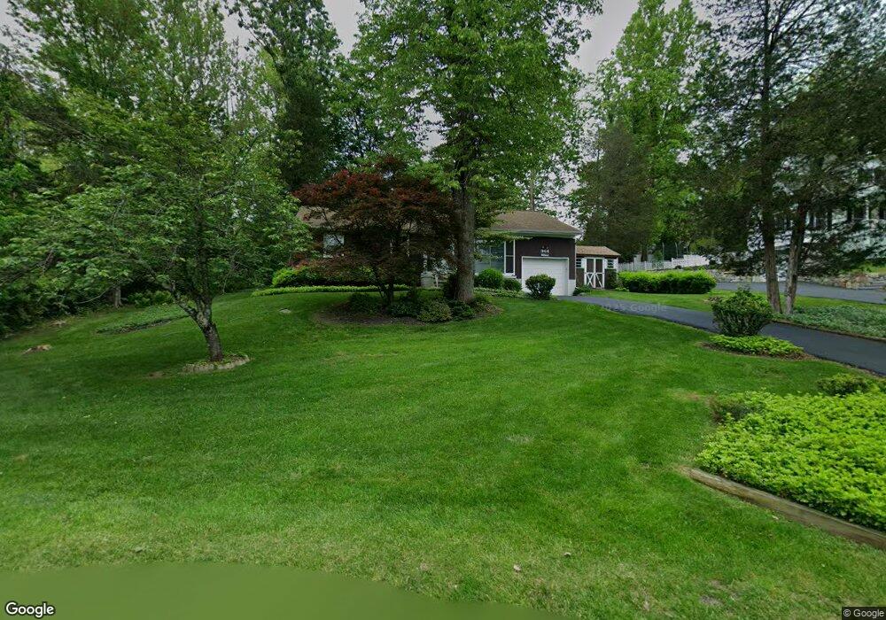 964 Cedar Dr, Newton, NJ 07860 - photo 1