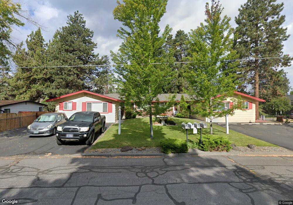 403 SE 4th St, Bend, OR 97702 - photo 1