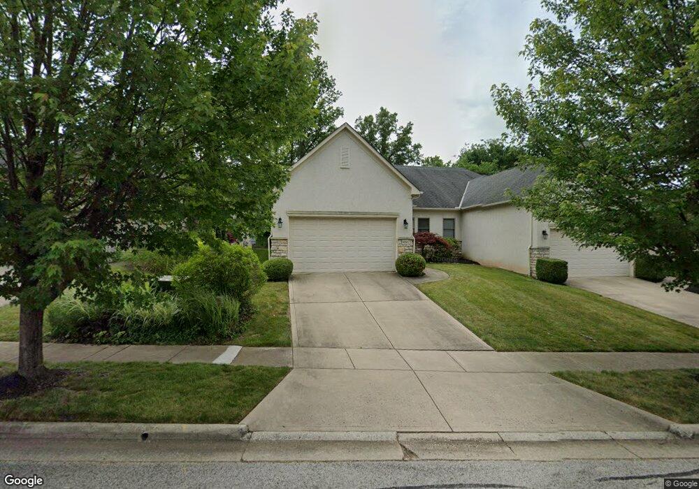 6061 McNaughten Grove Ln, Columbus, OH 43213 - photo 1