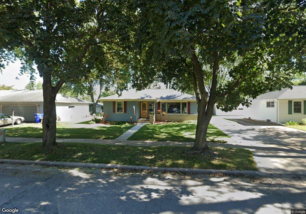 1754 N Elinor St, Appleton, WI 54914 - photo 1