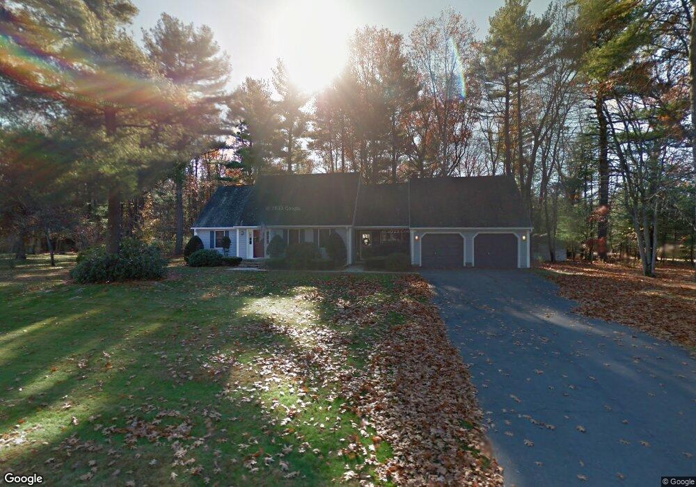 10 Pheasant Dr, Holyoke, MA 01040 - photo 1