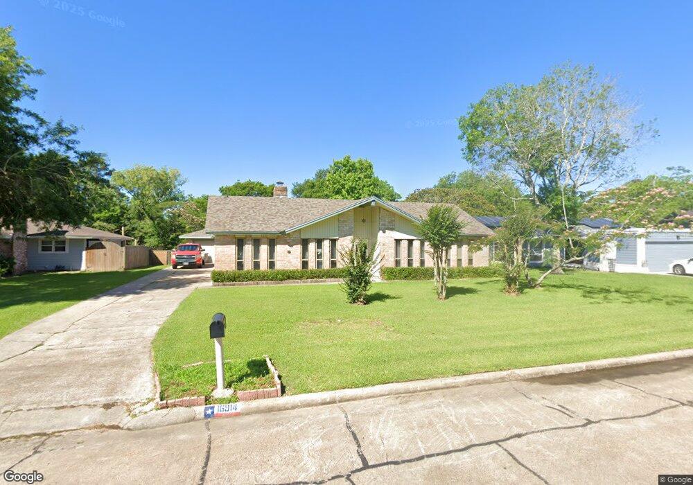 16914 Creek Line Dr, Friendswood, TX 77546 - photo 1