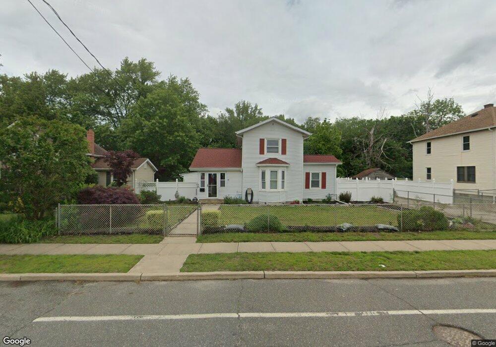 25 Pine St, Lakehurst, NJ 08733 - photo 1