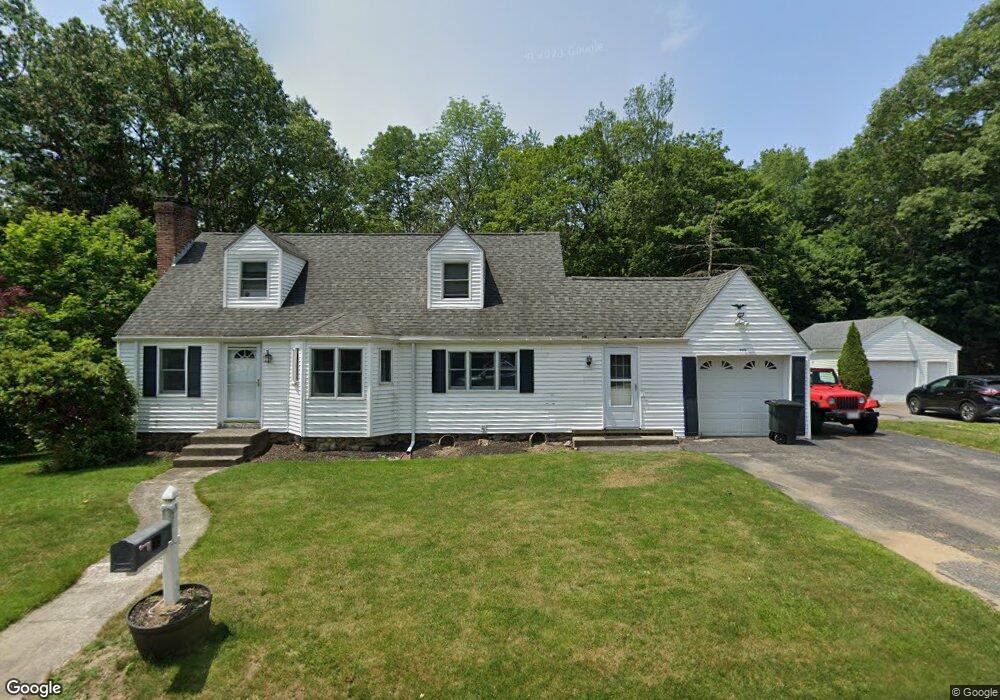 10 Carleton Rd, Rochdale, MA 01542 - photo 1