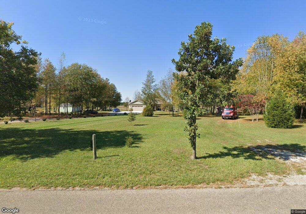 1055 N 900 W, Angola, IN 46703 - photo 1