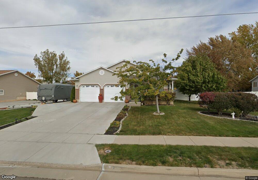 870 W 200 S, Clearfield, UT 84015 - photo 1