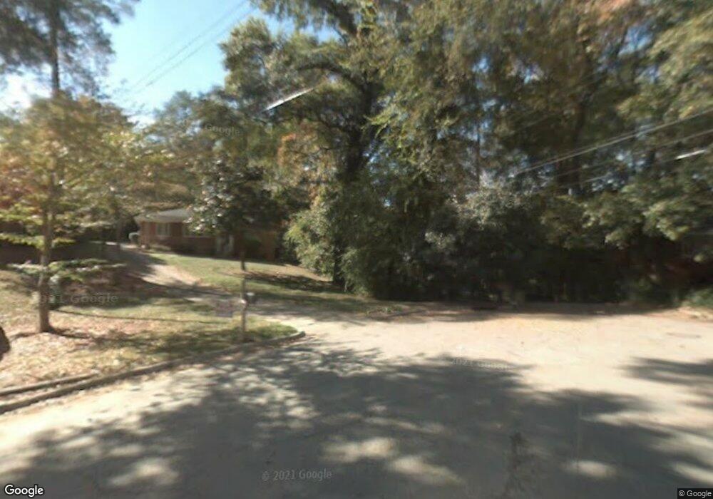 1404 Lakeview Cir, Macon, GA 31206 - photo 1