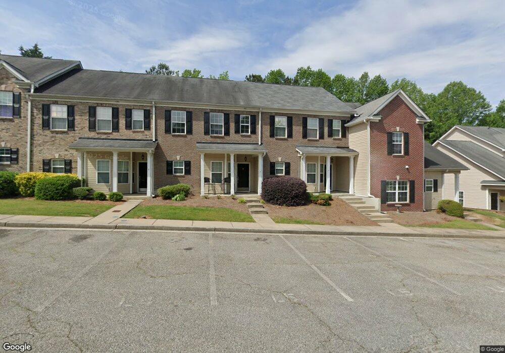 141 Mill Pond Crossing unit L1, Carrollton, GA 30116 - photo 1