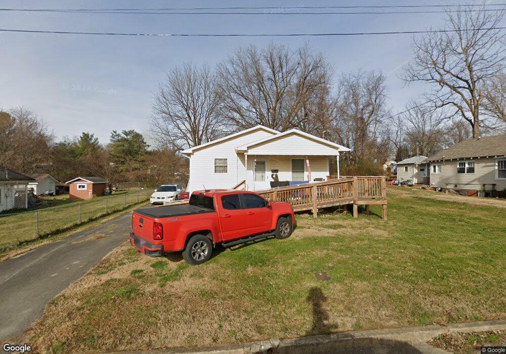 2109 E Myrtle Ave, Johnson City, TN 37601 - photo 1